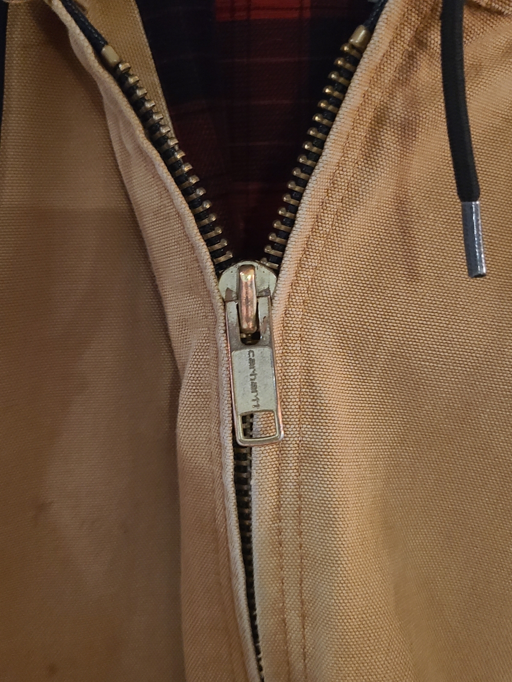 Carhartt Tan Hooded Work Jacket with Red Plaid Lining - Picture 6 of 8